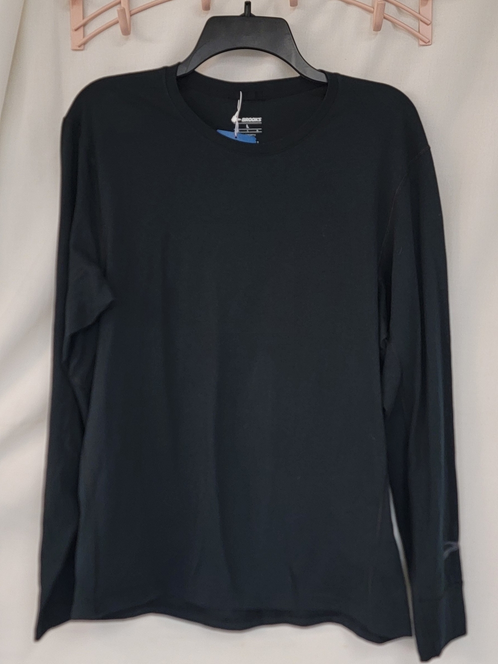 Brooks Black Long Sleeve Crew Tee